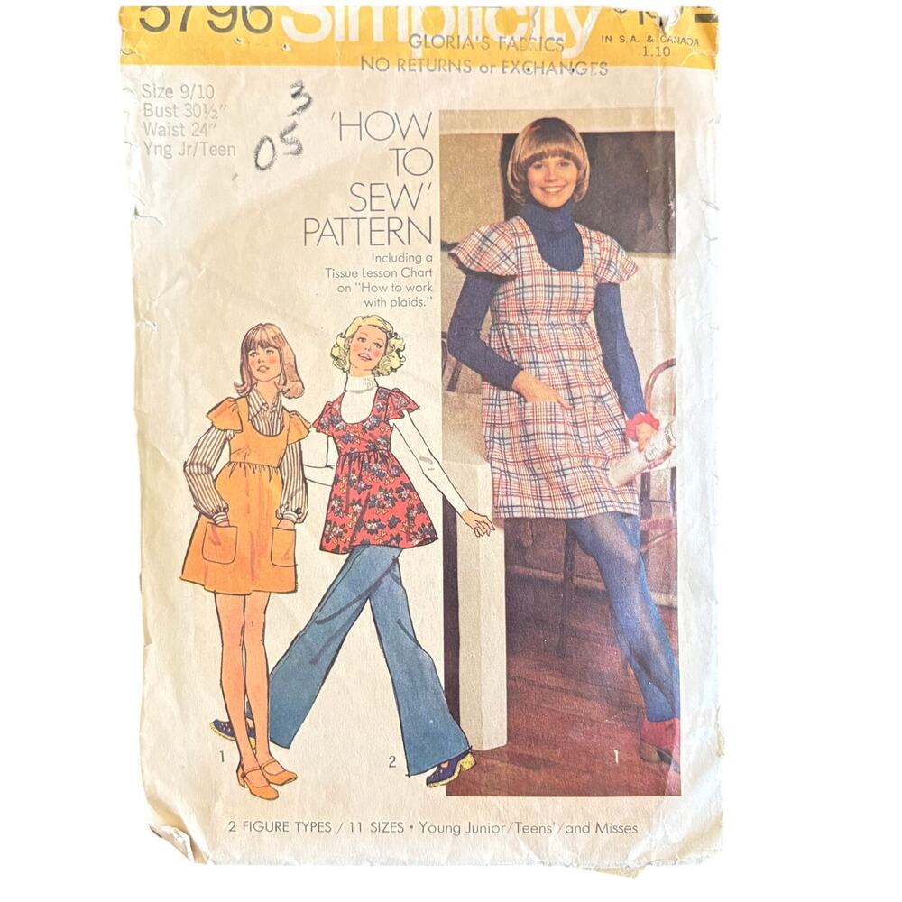 Vintage Simplicity Short Jumper or Tunic Pattern #5796 Size 9/10 CUT Teen/Jr 70s